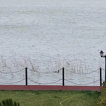 Apartment Premium Lake Boutique Solid Butoaie *